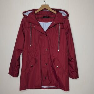 Lomon Womens Hooded Rain Jacket Burgundy Red Striped Lining Size Medium